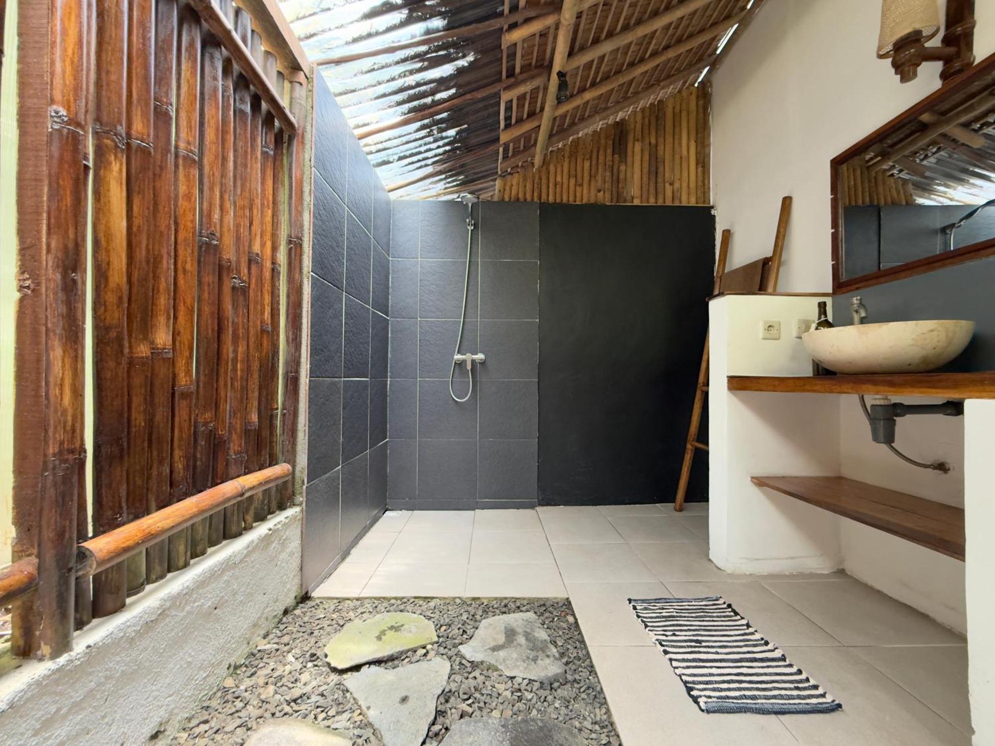 Rnv Eco Resort Bungalows Batukaras Extérieur photo
